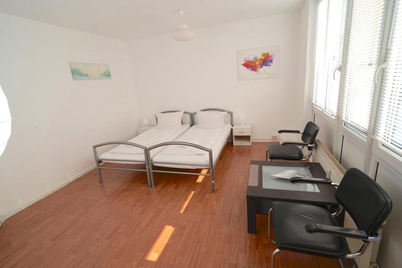 Bnb Potsdamer Platz - Rooms & Apartments Берлин Екстериор снимка